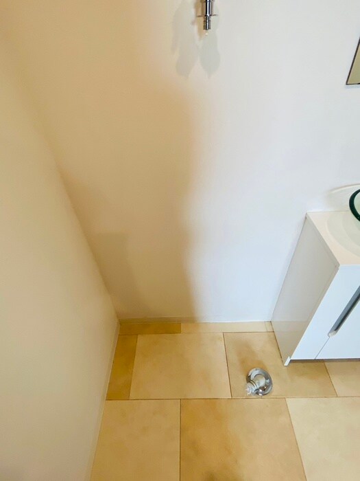 物件内観写真19　(洗濯機置場)