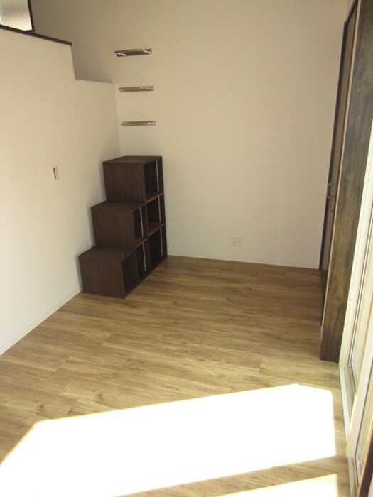 物件内観写真22　(居室)