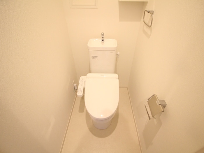 物件内観写真10　(トイレ)