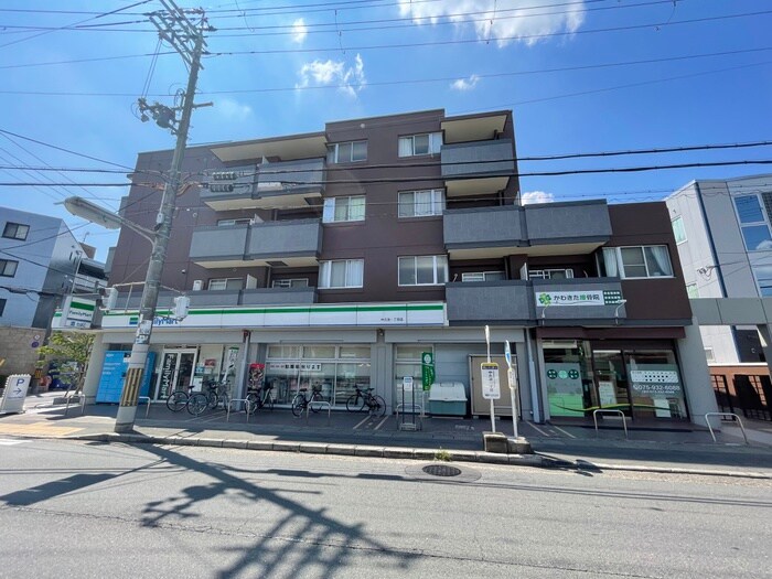 物件外観写真1　(外観写真)