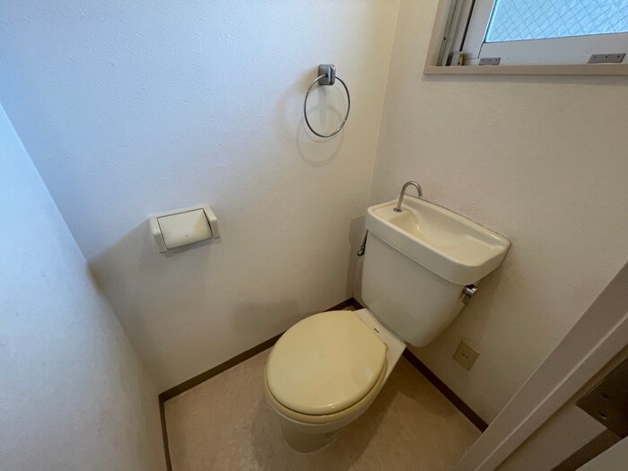 物件内観写真17　(トイレ)