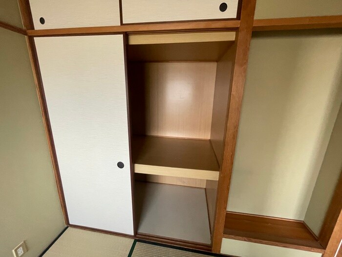 物件内観写真18　(収納)
