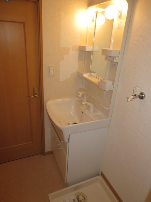 物件内観写真11　(洗面)