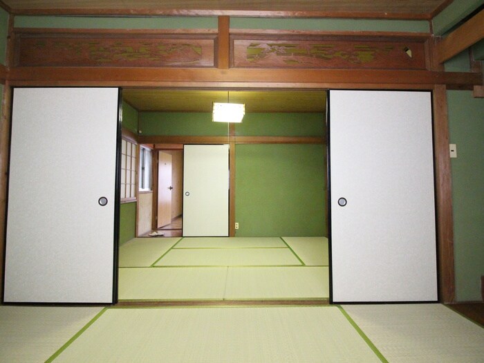 物件内観写真10　(居室)