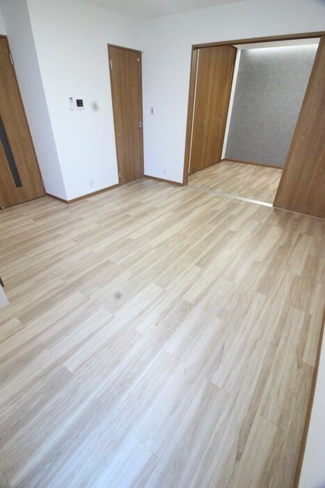 物件内観写真9　(居室)