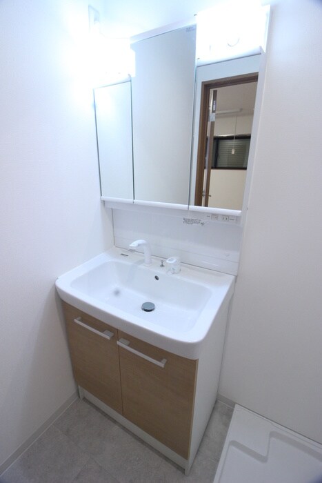 物件内観写真12　(洗面)