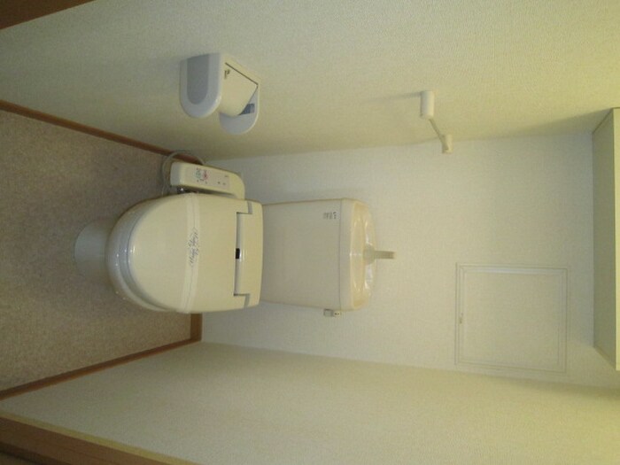 物件内観写真6　(トイレ)