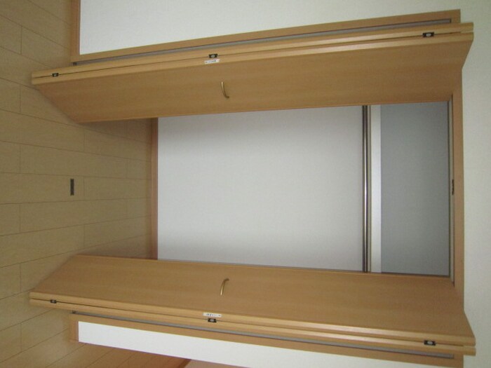 物件内観写真10　(収納)