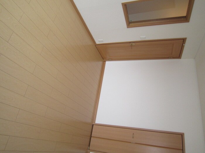 物件内観写真13　(居室)