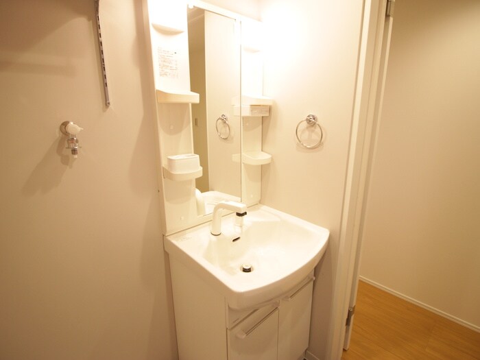 物件内観写真10　(洗面)