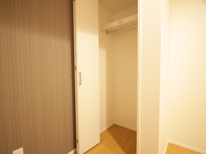 物件内観写真14　(収納)