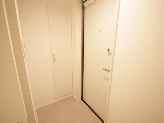 物件内観写真21　(玄関)
