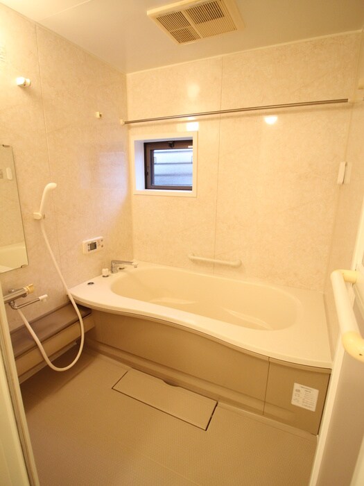 物件内観写真10　(バス／シャワールーム等)