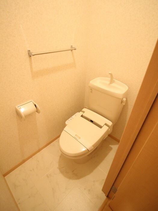 物件内観写真13　(トイレ)