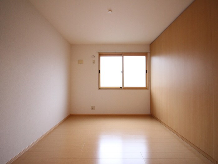 物件内観写真15　(居室)