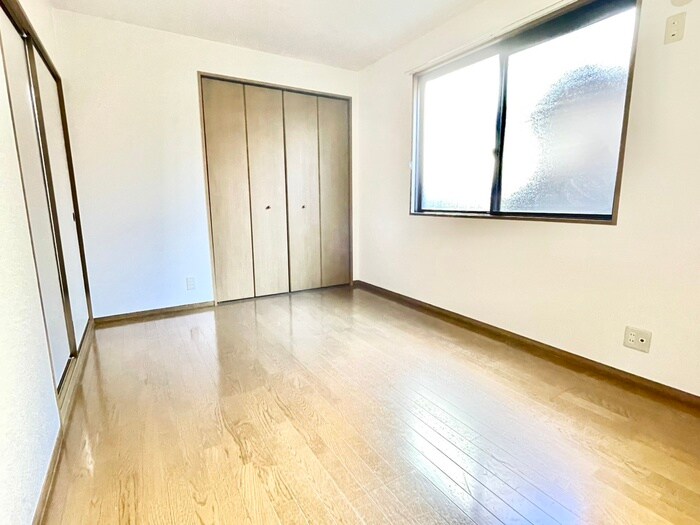 物件内観写真12　(居室)