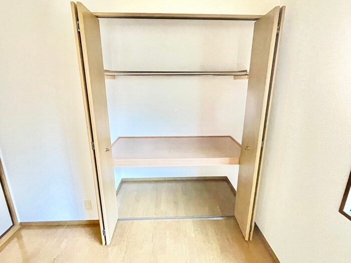 物件内観写真13　(収納)