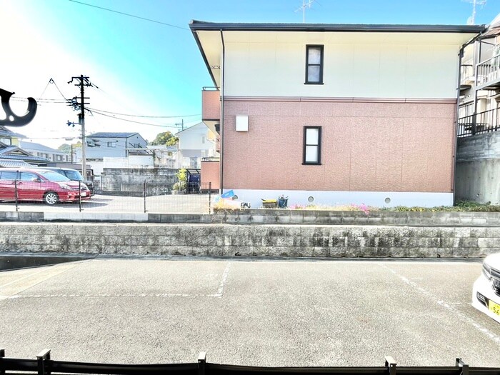 物件内観写真21　(室内からの展望)