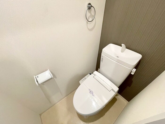 物件内観写真12　(トイレ)