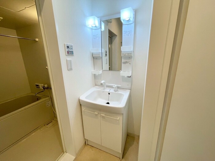 物件内観写真13　(洗面)