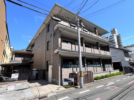 ルミエ－ル西洞院外観写真