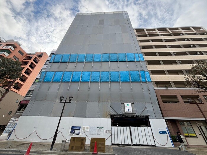 物件外観写真3　(建築中)