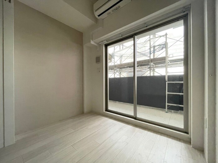 物件内観写真11　(居室)