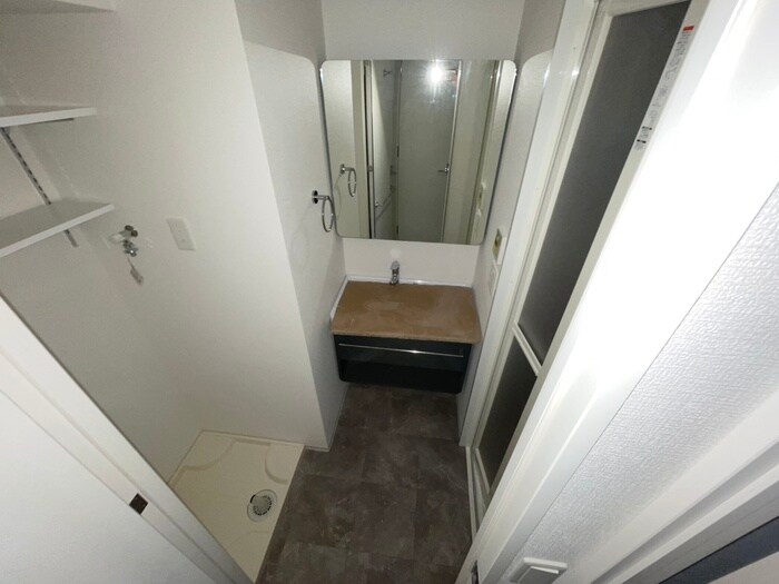 物件内観写真15　(洗面)
