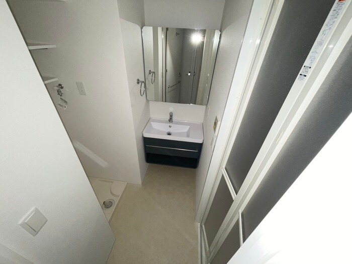 物件内観写真15　(洗面)