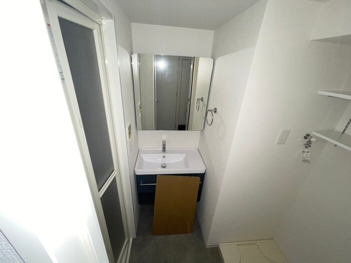 物件内観写真15　(洗面)