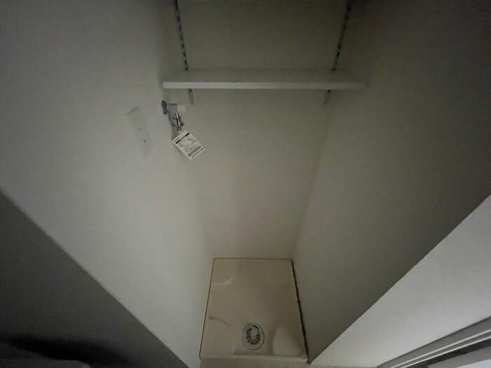 物件内観写真19　(洗濯機置場)