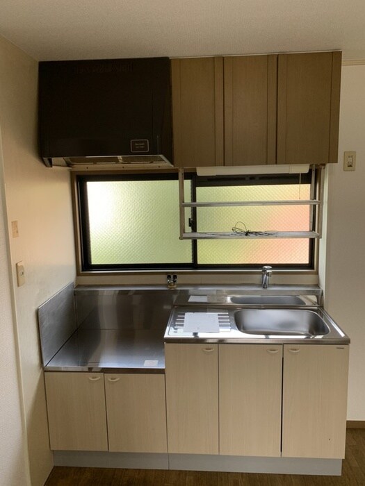 物件内観写真2　(キッチン)