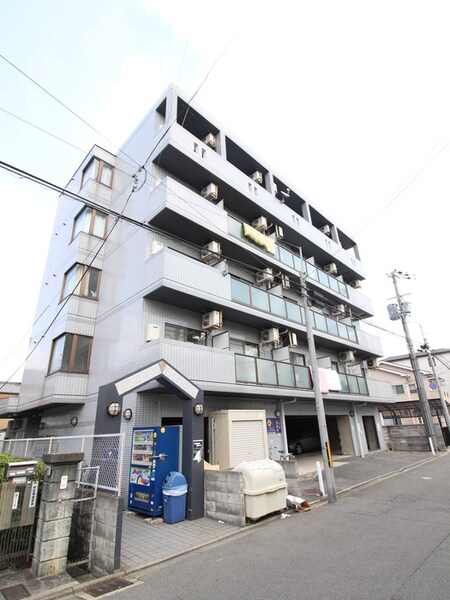 ハウスセゾン西京極外観写真