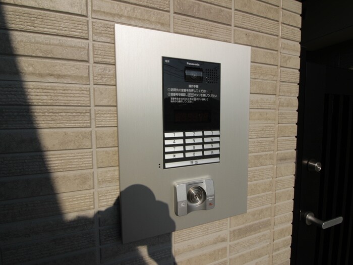 物件外観写真4　(建物設備)