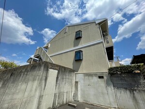 セジュールコスモスA棟外観写真