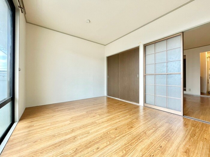 物件内観写真5　(居室)