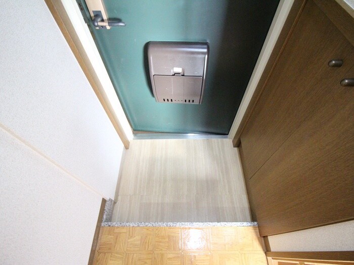 物件内観写真20　(玄関)