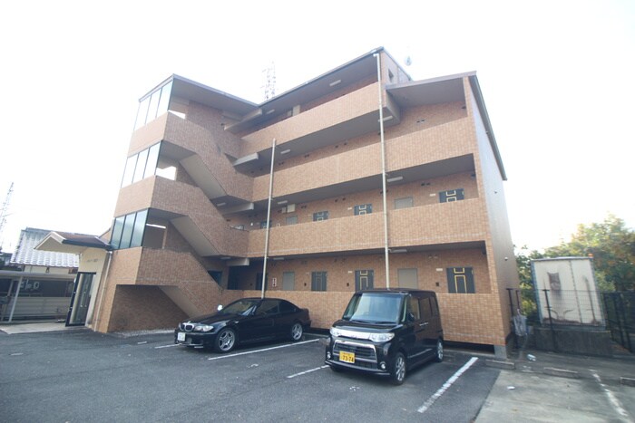 物件外観写真4　(外観写真)