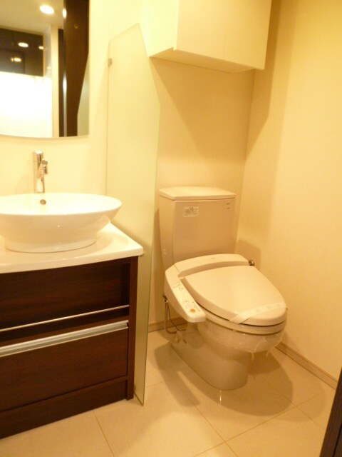 物件内観写真9　(トイレ)