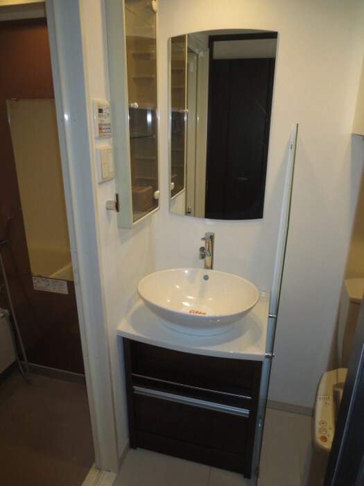 物件内観写真10　(洗面)