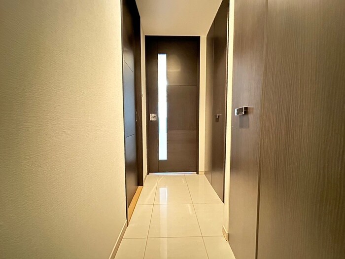 物件内観写真15　(廊下)