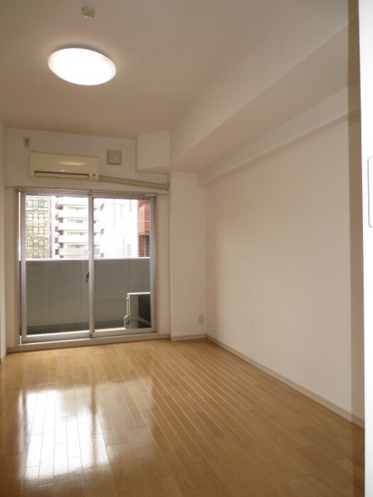 物件内観写真15　(居室)