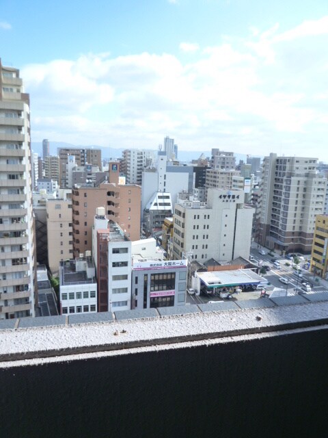 物件内観写真16　(室内からの展望)