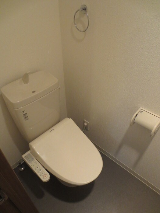 物件内観写真13　(トイレ)