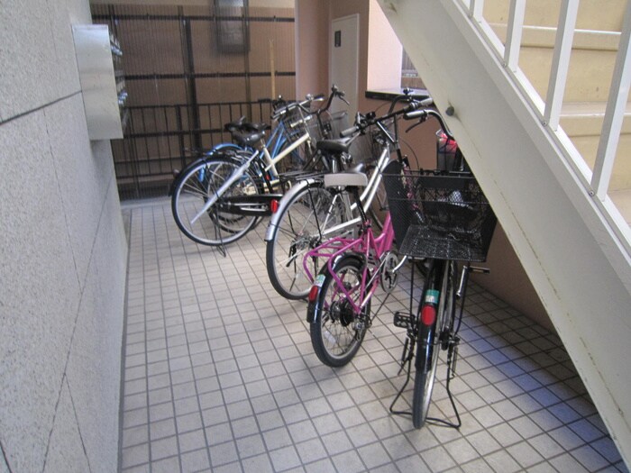 物件外観写真6　(外観写真)