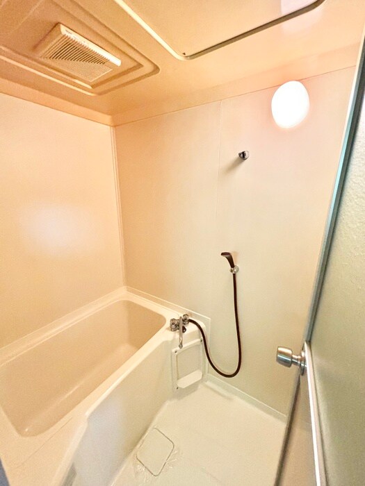 物件内観写真8　(バス／シャワールーム等)
