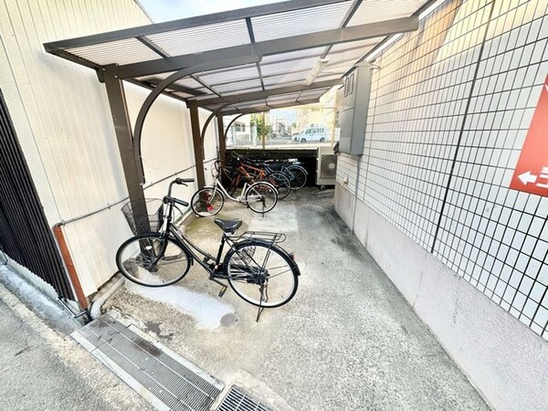 駐輪場