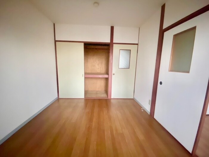 物件内観写真13　(居室)