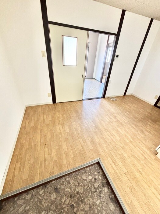 物件内観写真13　(居室)