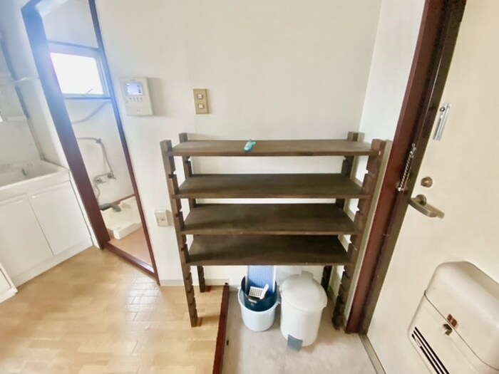 物件内観写真17　(靴箱)